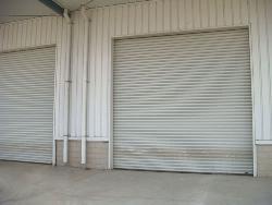 高强度抗风保温卷帘门